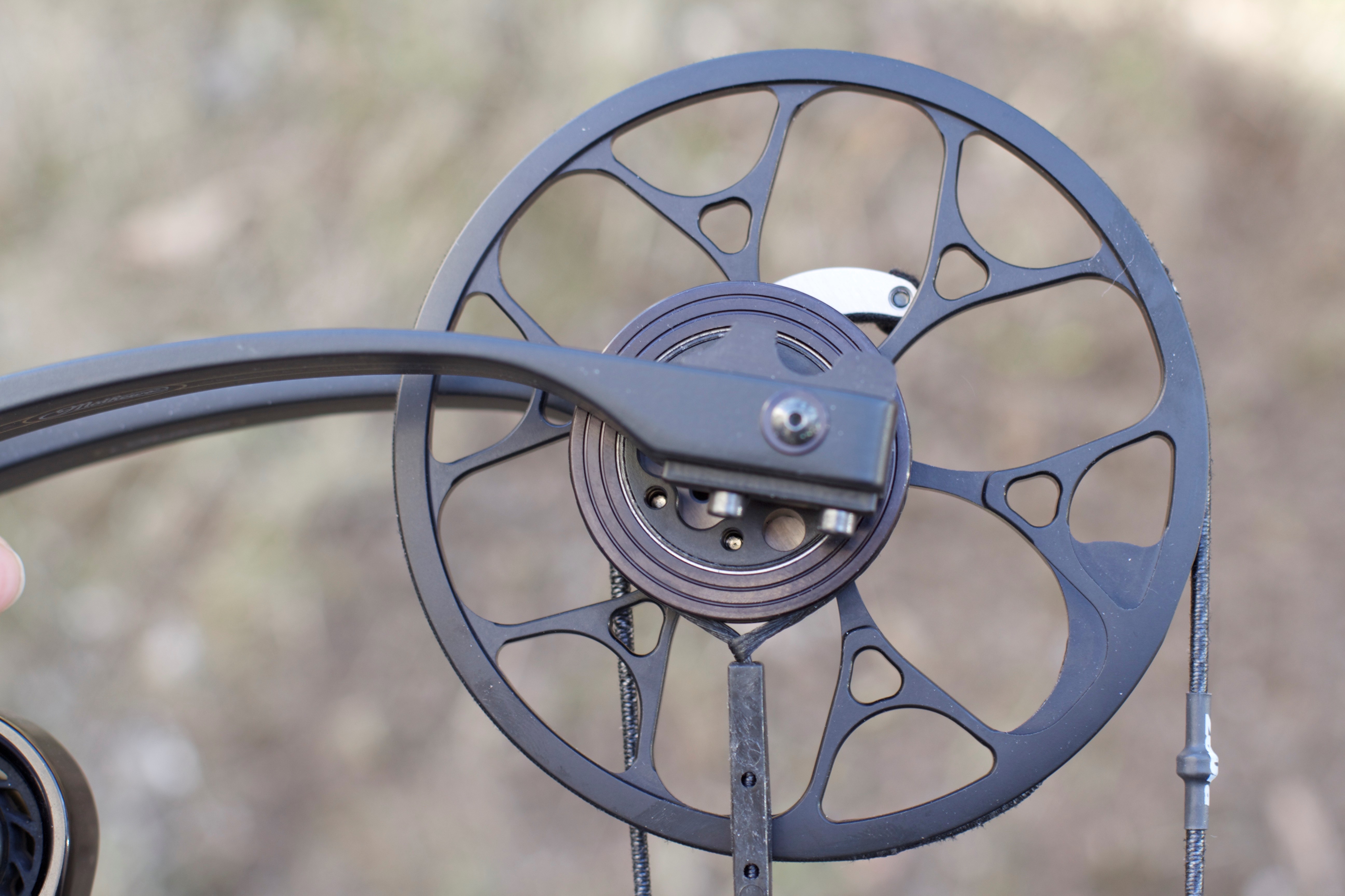 Технология NoCam ST для точного выстрела из лука